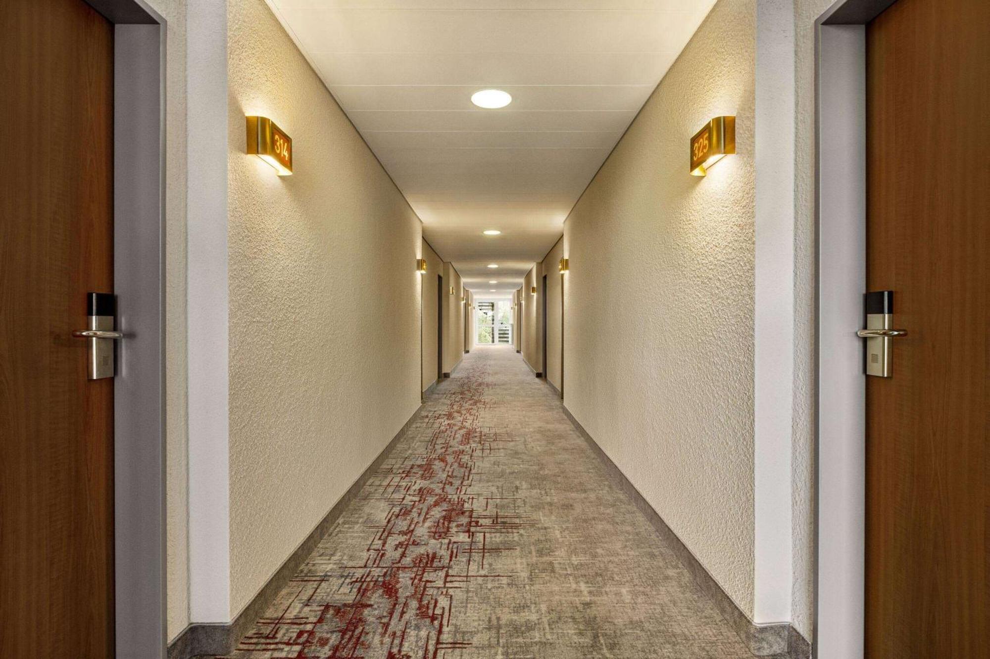 Konsul Hotel Kabelsketal Bagian luar foto