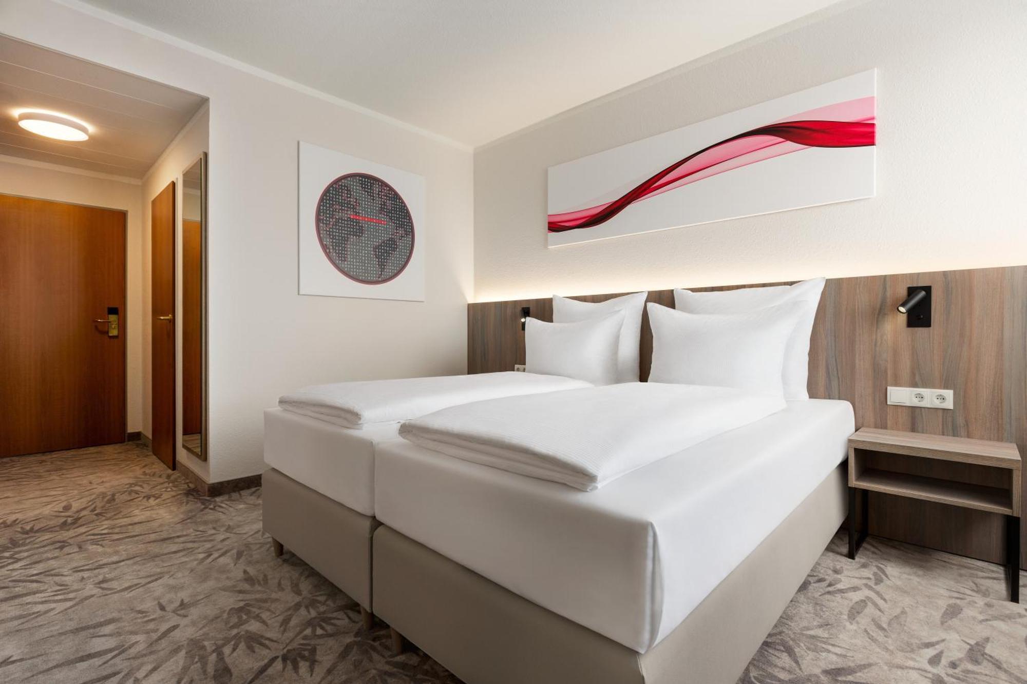Konsul Hotel Kabelsketal Bagian luar foto